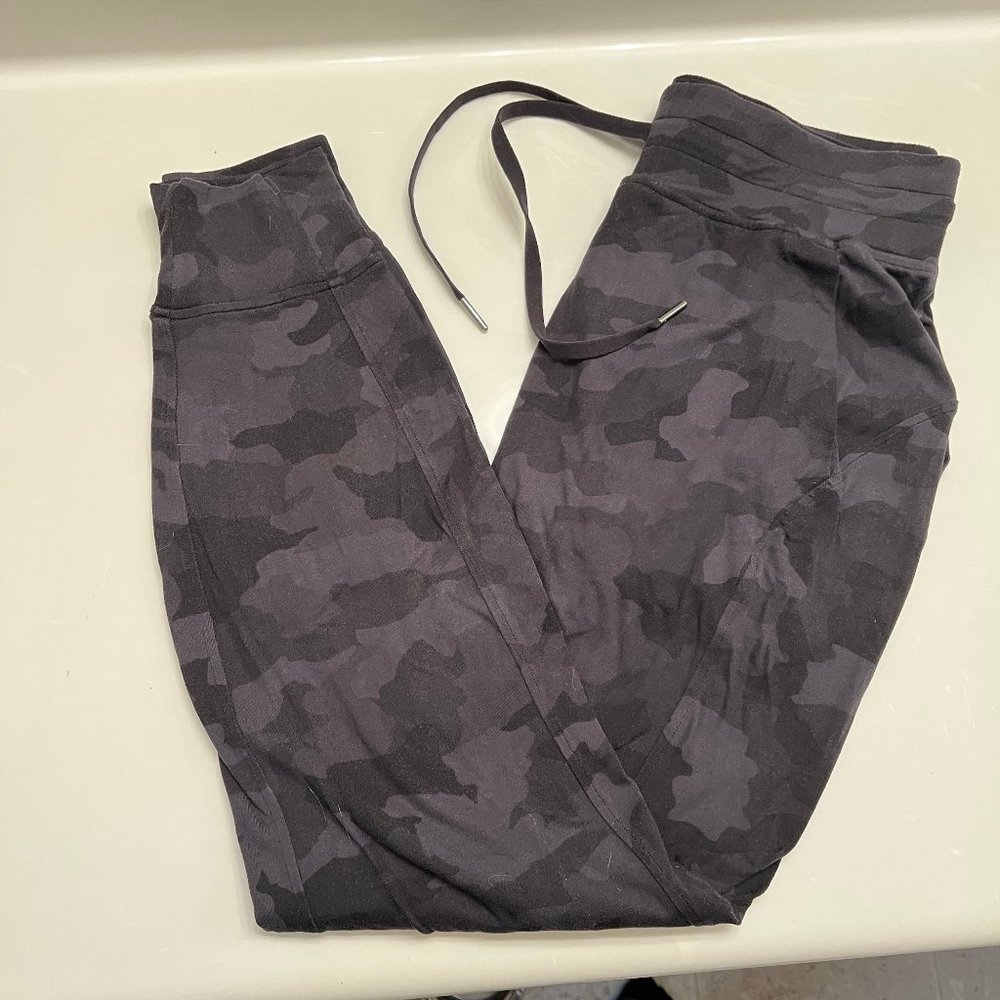 Lululemon Ready to Rulu High-Rise Jogger *Full Length Blk Camo